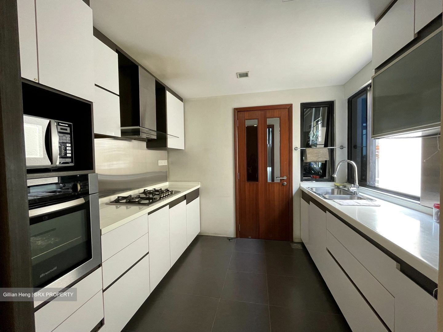 The Sterling (D21), Condominium #569795121